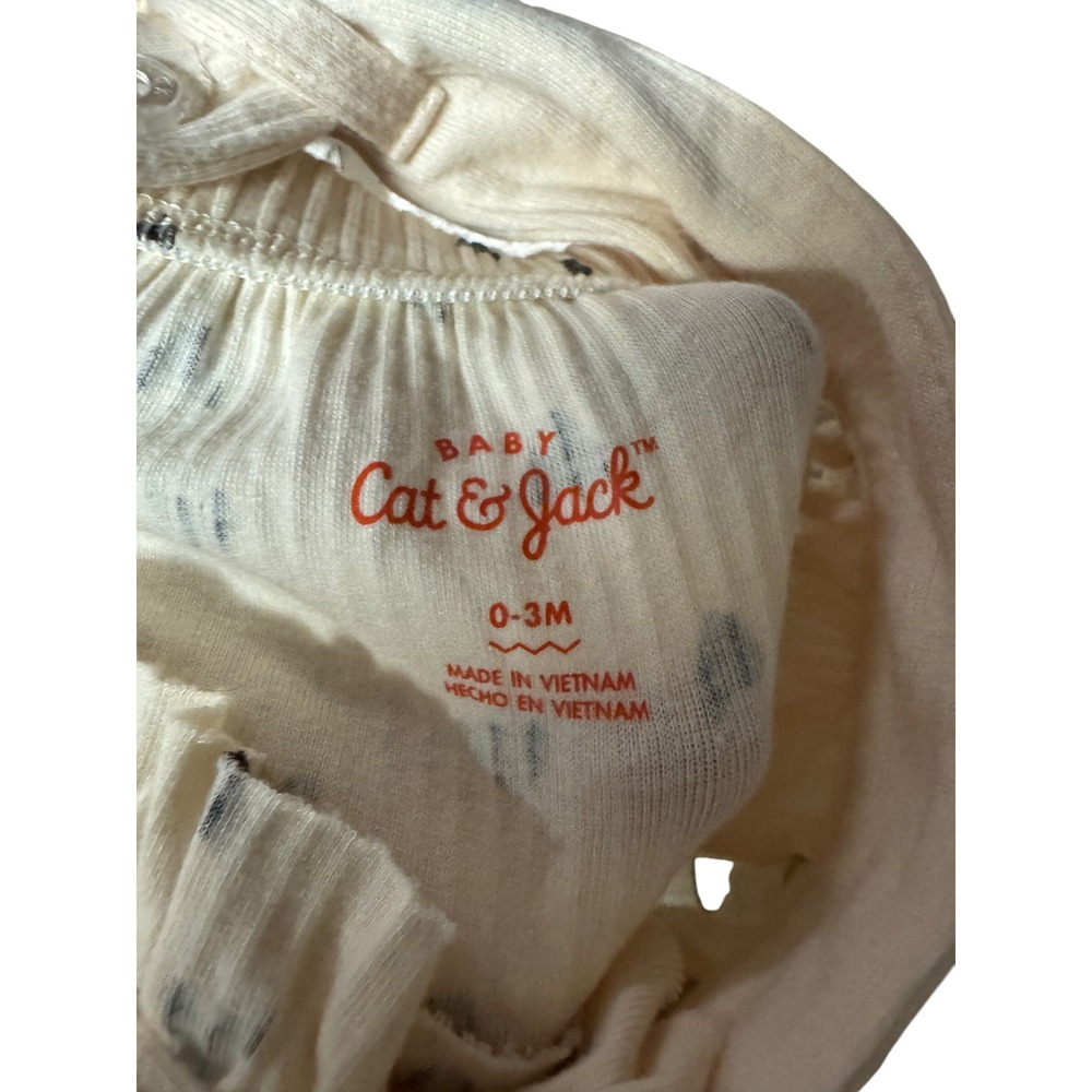 Baby Girl Romper Bundle 0-3M Cat & Jack Emily and Oliver Hearts Floral Knit 4pc - Picture 7 of 9